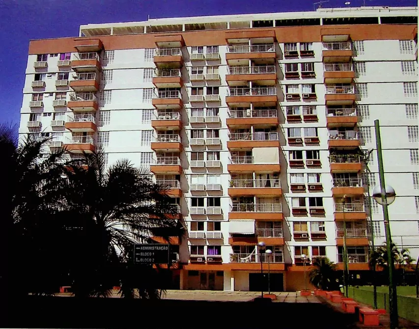 Foto da fachada do condomínio Solar da Barra