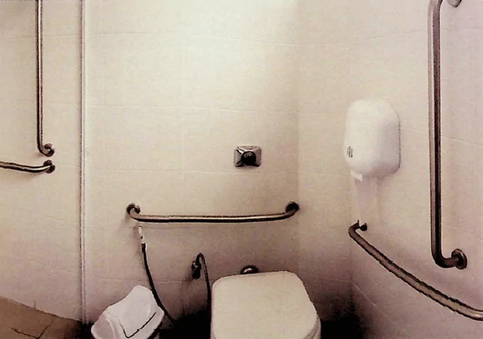 Banheiro Adaptado Imagem de banheiro adaptado