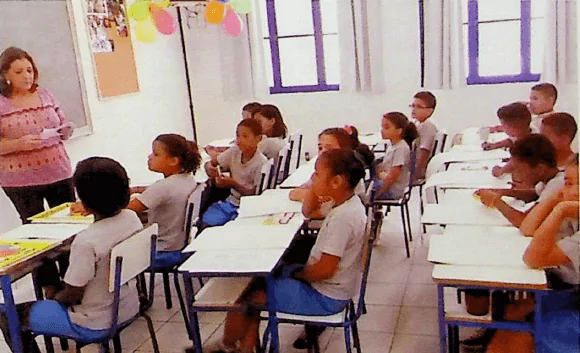Foto dos alunos no projeto CEMA