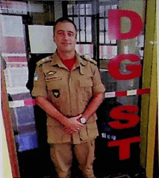 Foto do Coronel Roberto Fontenelle