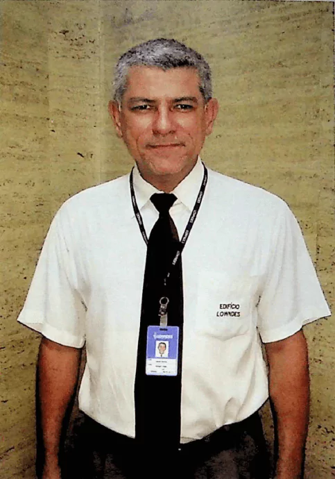 Porteiro-chefe Daniel Dias